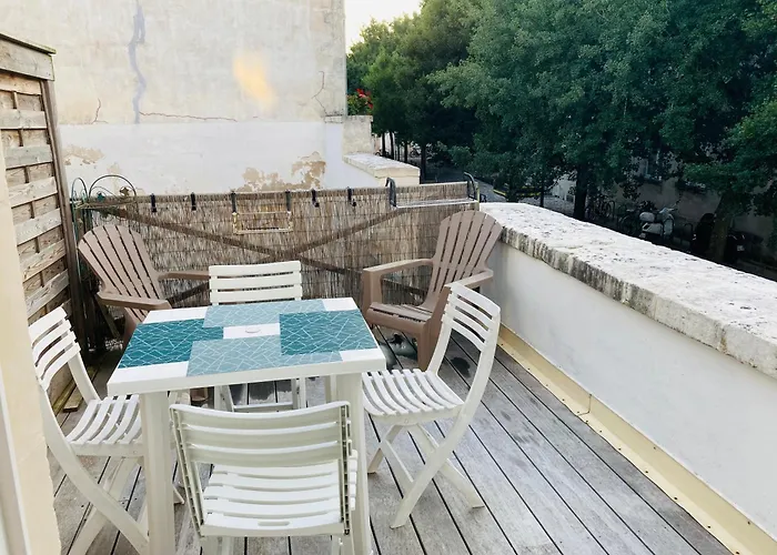 Bel Appart T2 Lumineux Avec Terrasse Hyper Centre.